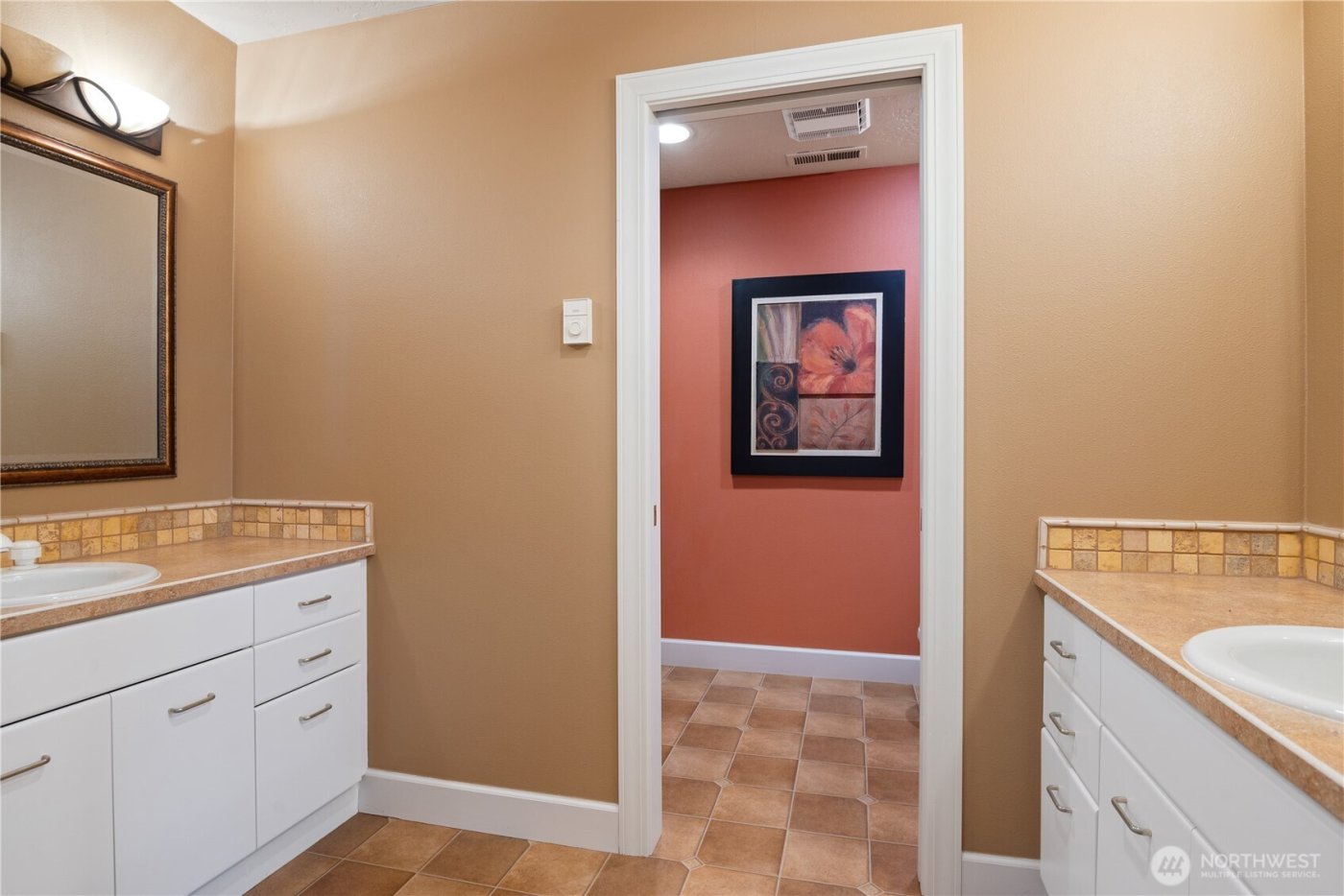 2512 Peters Drive , Longview, WA 98632