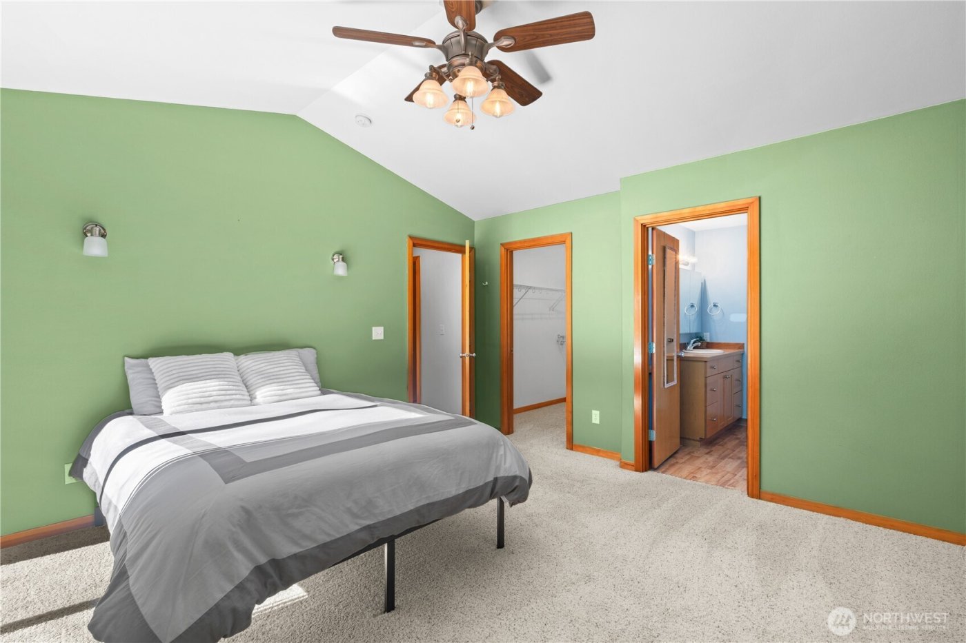 3025 Pine Lane , Sedro Woolley, WA 98284