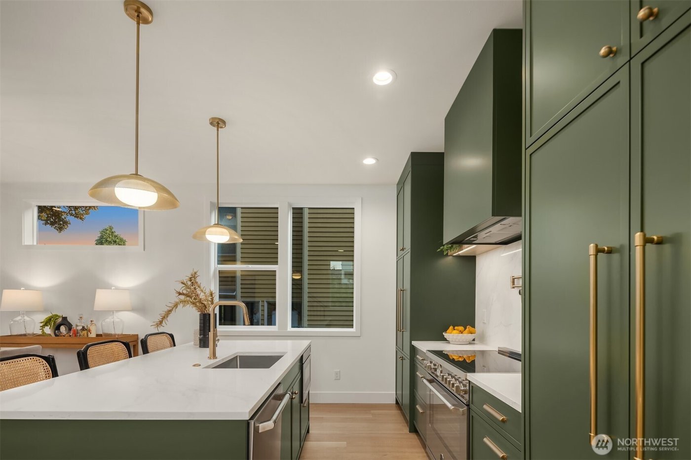 920 34th Avenue #B, Seattle, WA 98122