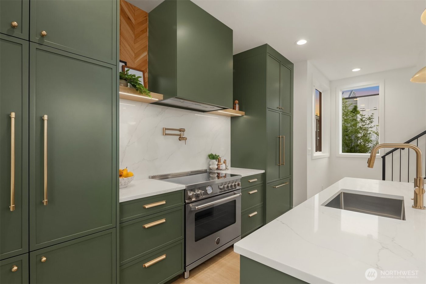 920 34th Avenue #B, Seattle, WA 98122