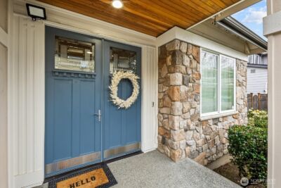 215 Ilwaco Place SE, Renton, WA 98059 - Photo 3