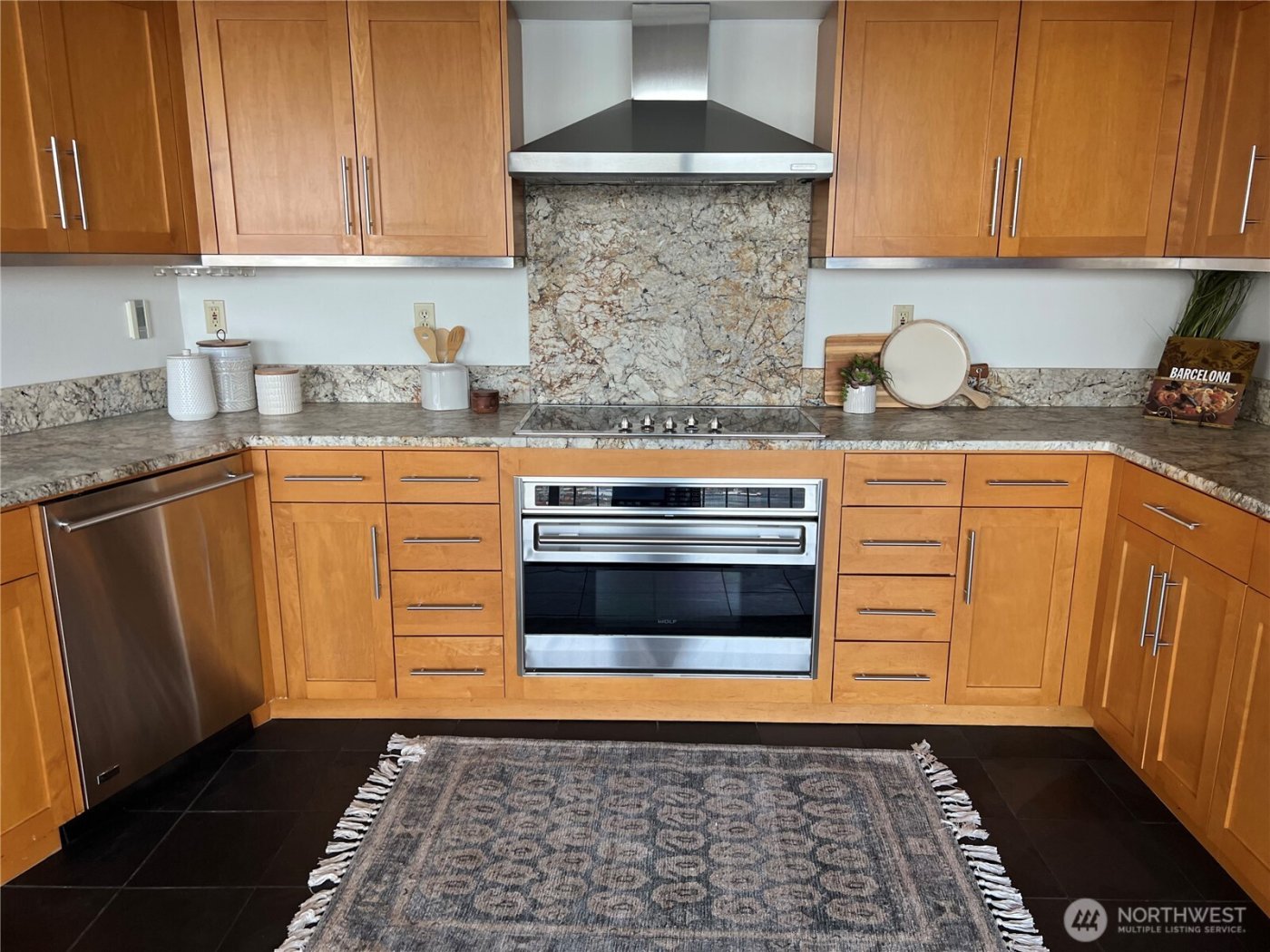 1 N Stadium Way #16, Tacoma, WA 98403