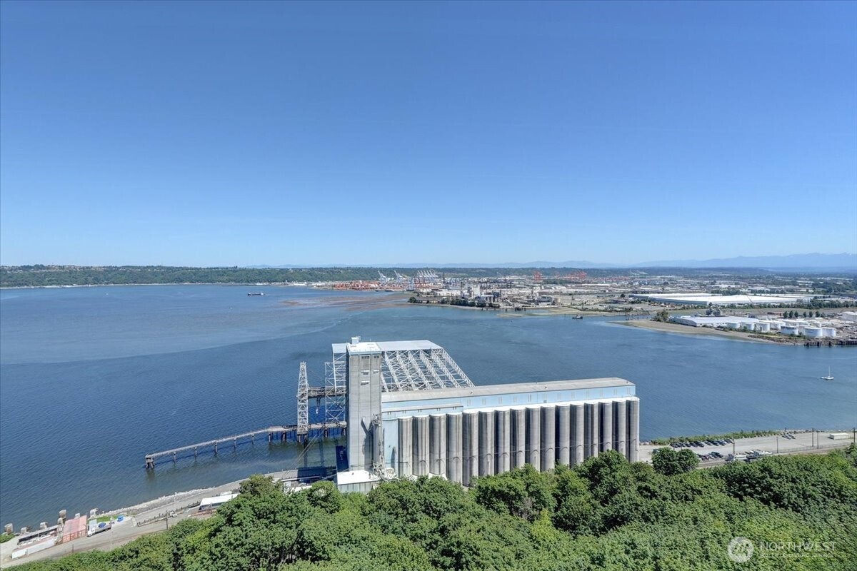 1 N Stadium Way #16, Tacoma, WA 98403