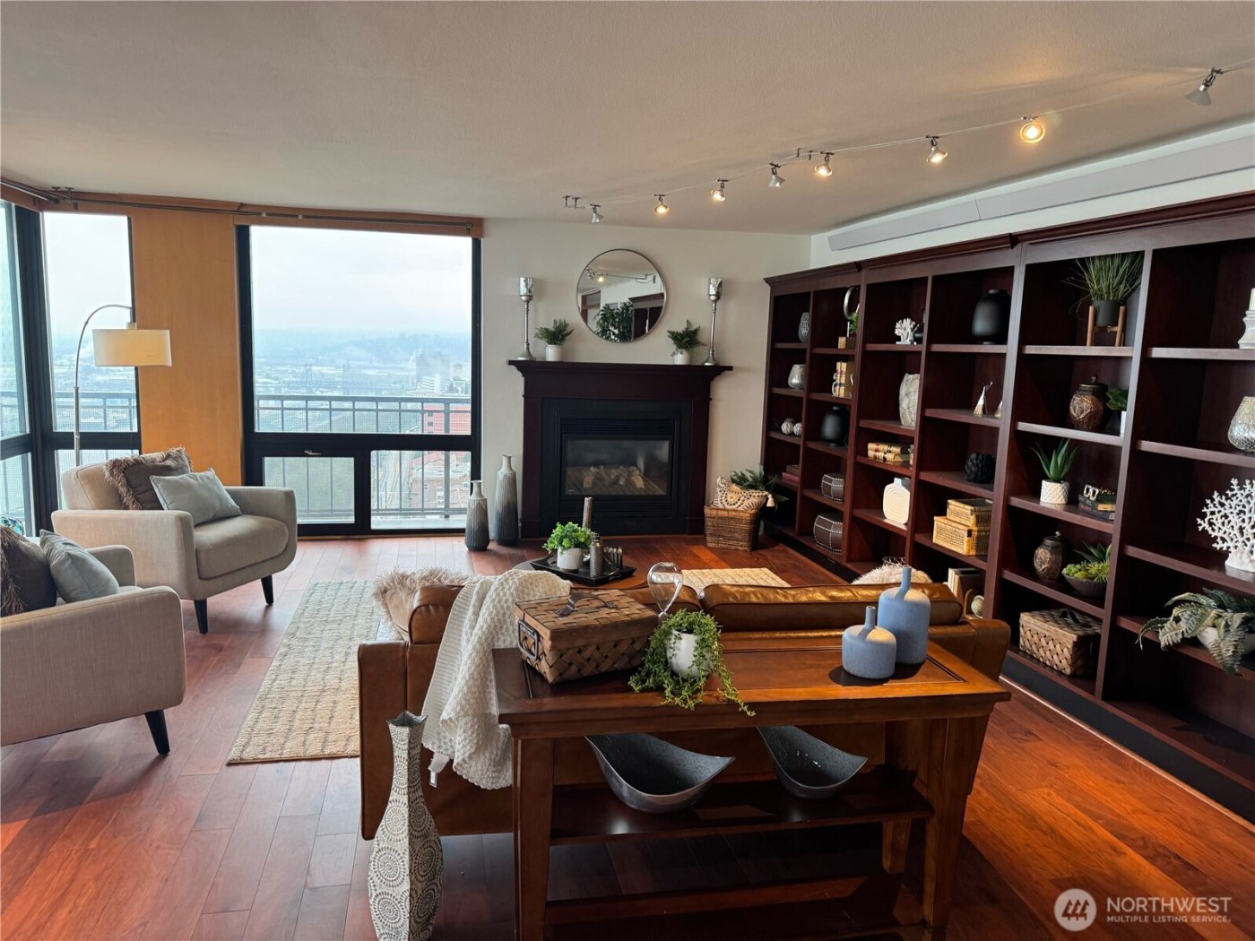 1 N Stadium Way #16, Tacoma, WA 98403