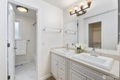 15132 SE 48th Drive , Bellevue, WA 98006 - Photo 16