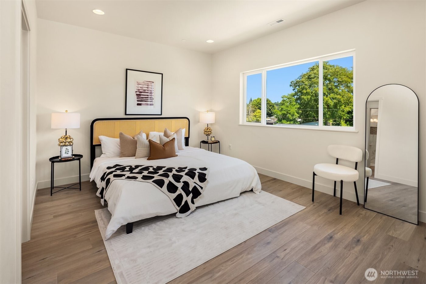 6614 52nd Avenue W, Tacoma, WA 98467