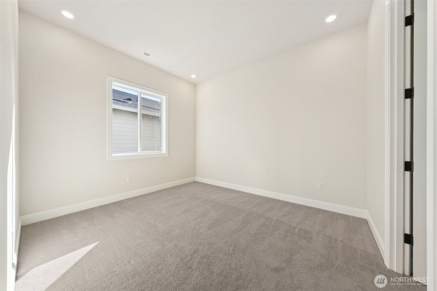 20814 149th Street E #1429, Bonney Lake, WA 98391