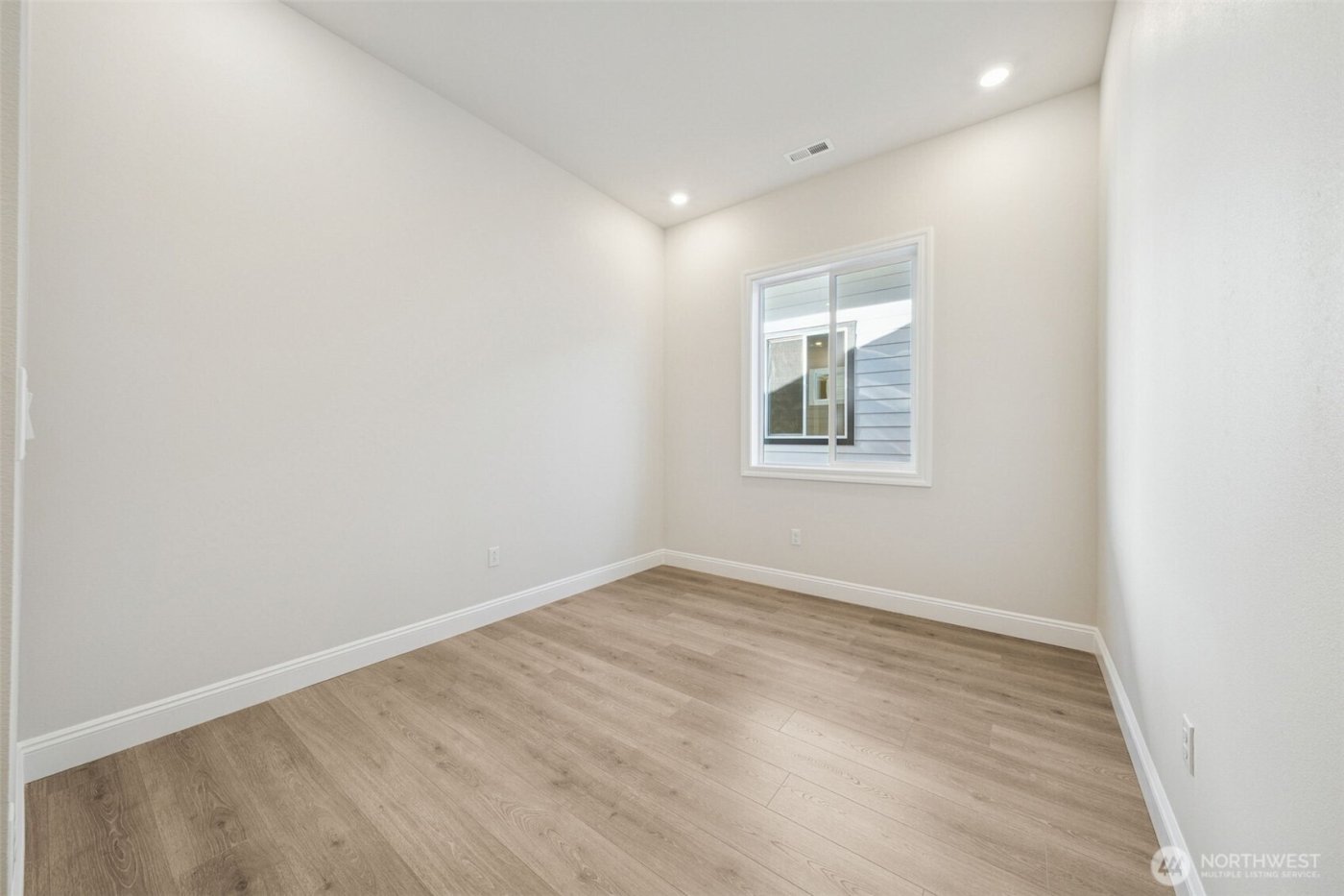 20814 149th Street E #1429, Bonney Lake, WA 98391