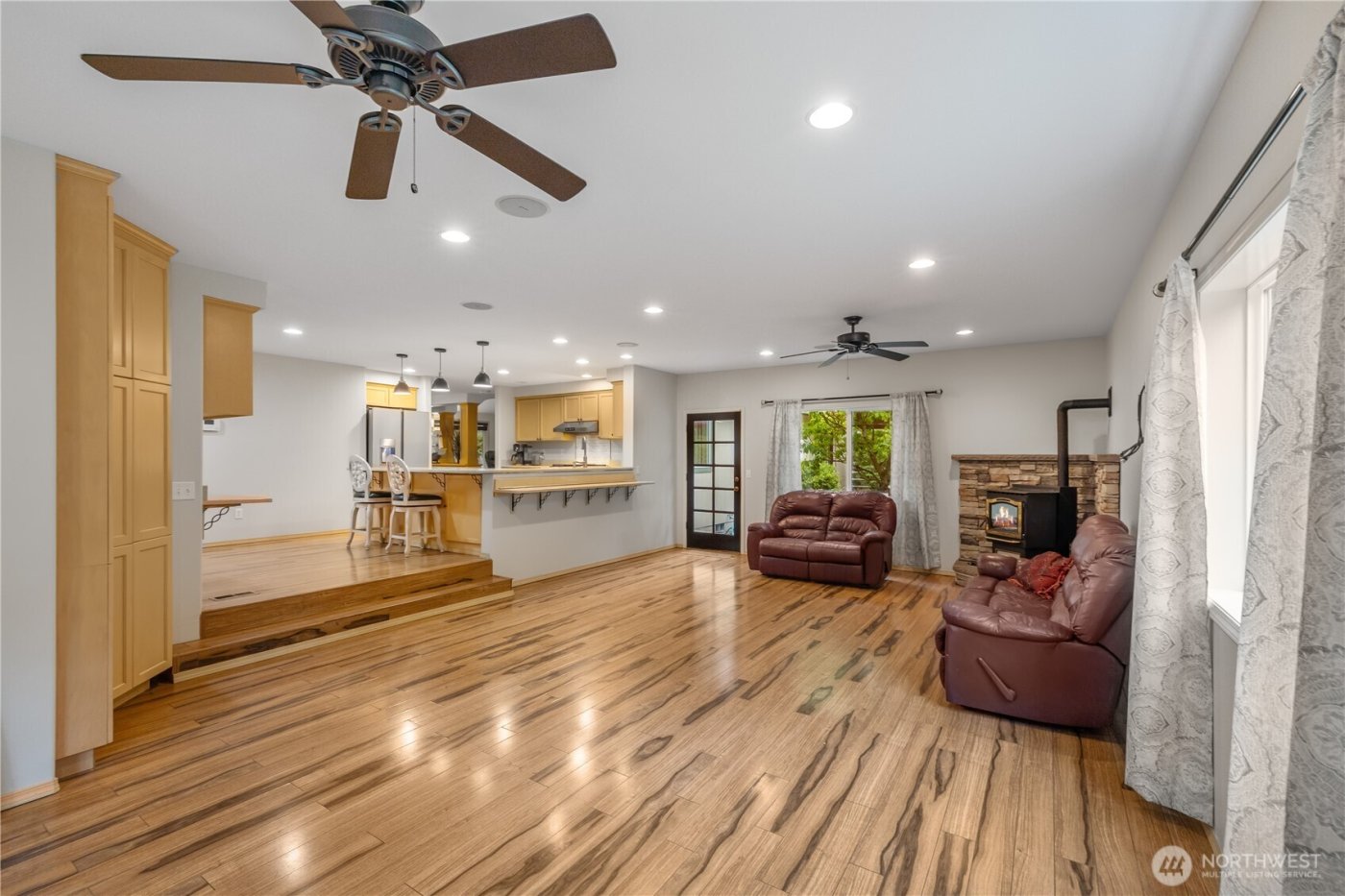 6410 221st Avenue NE, Granite Falls, WA 98252