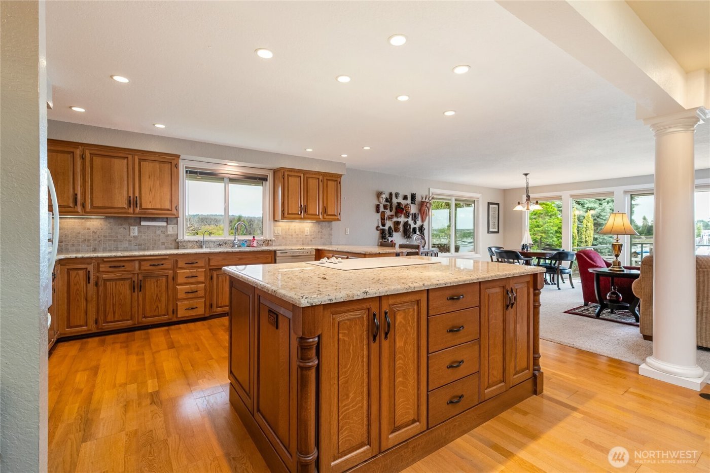 8104 Chehalis Road , Blaine, WA 98230