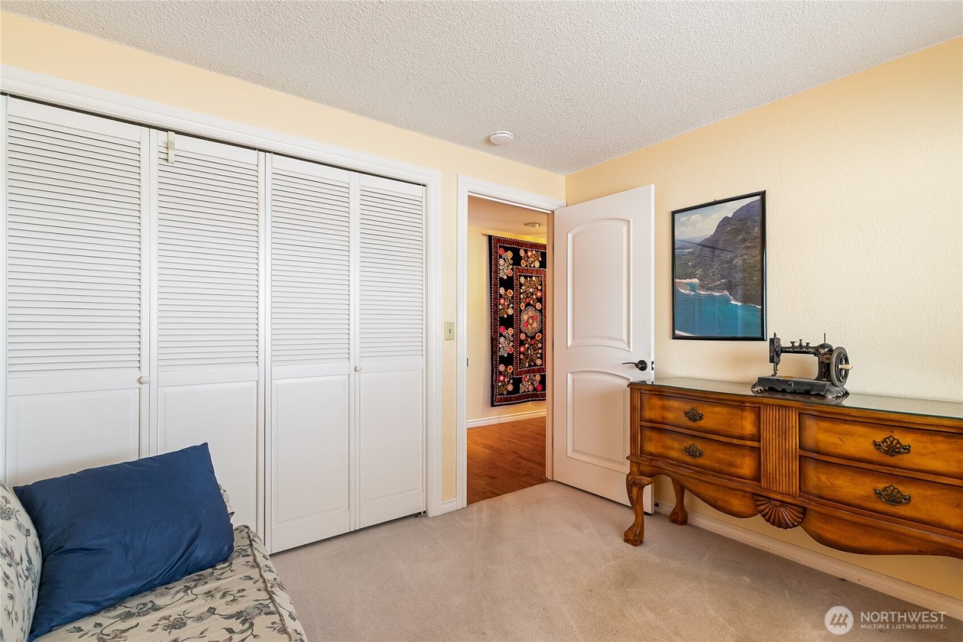 8104 Chehalis Road , Blaine, WA 98230