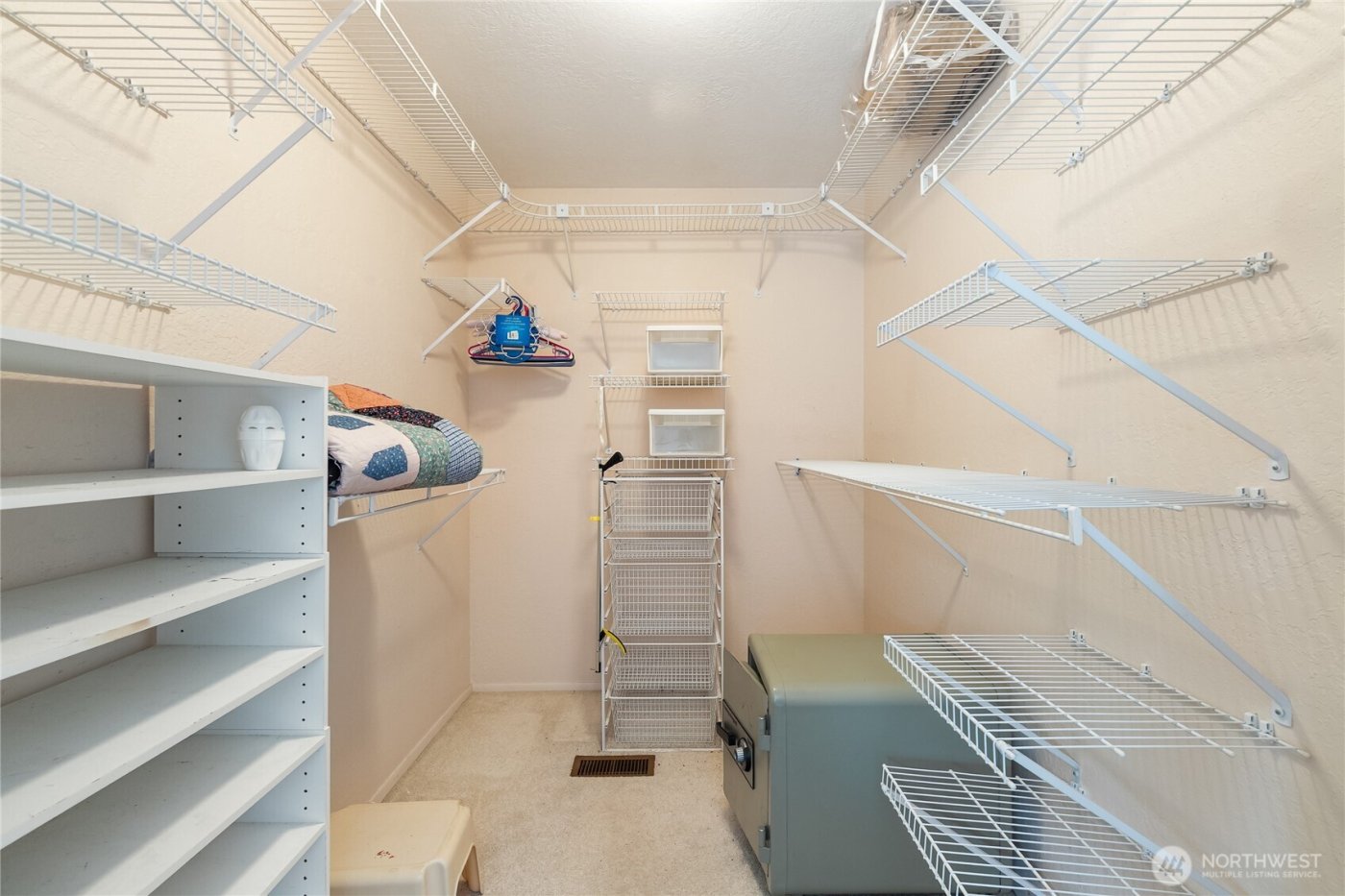 8104 Chehalis Road , Blaine, WA 98230