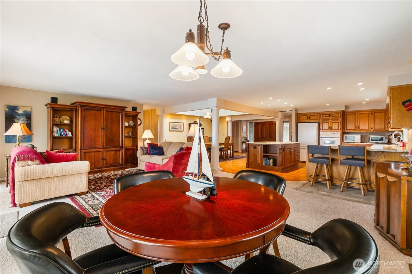 8104 Chehalis Road , Blaine, WA 98230