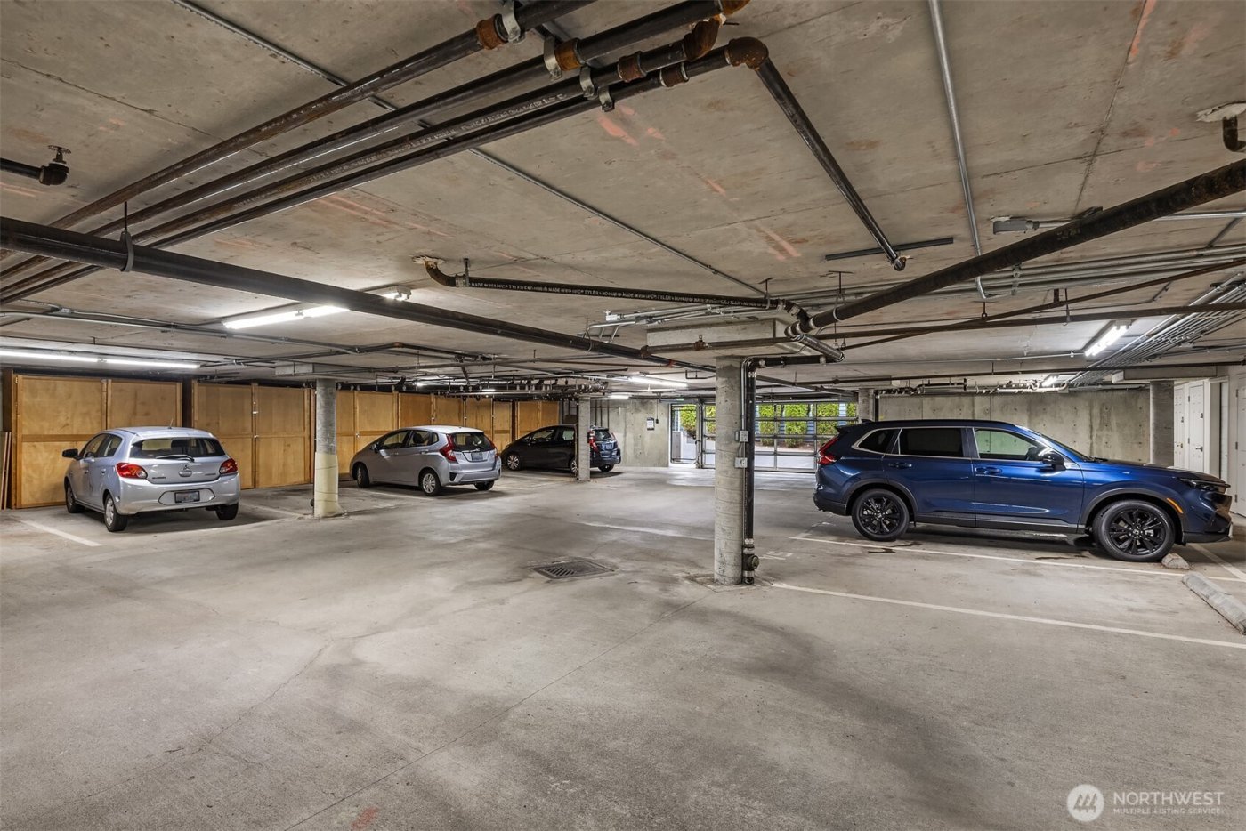 836 2nd Avenue #303, Kirkland, WA 98033