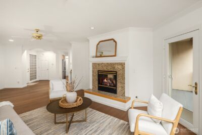 836 2nd Avenue #303, Kirkland, WA 98033 - Photo 2