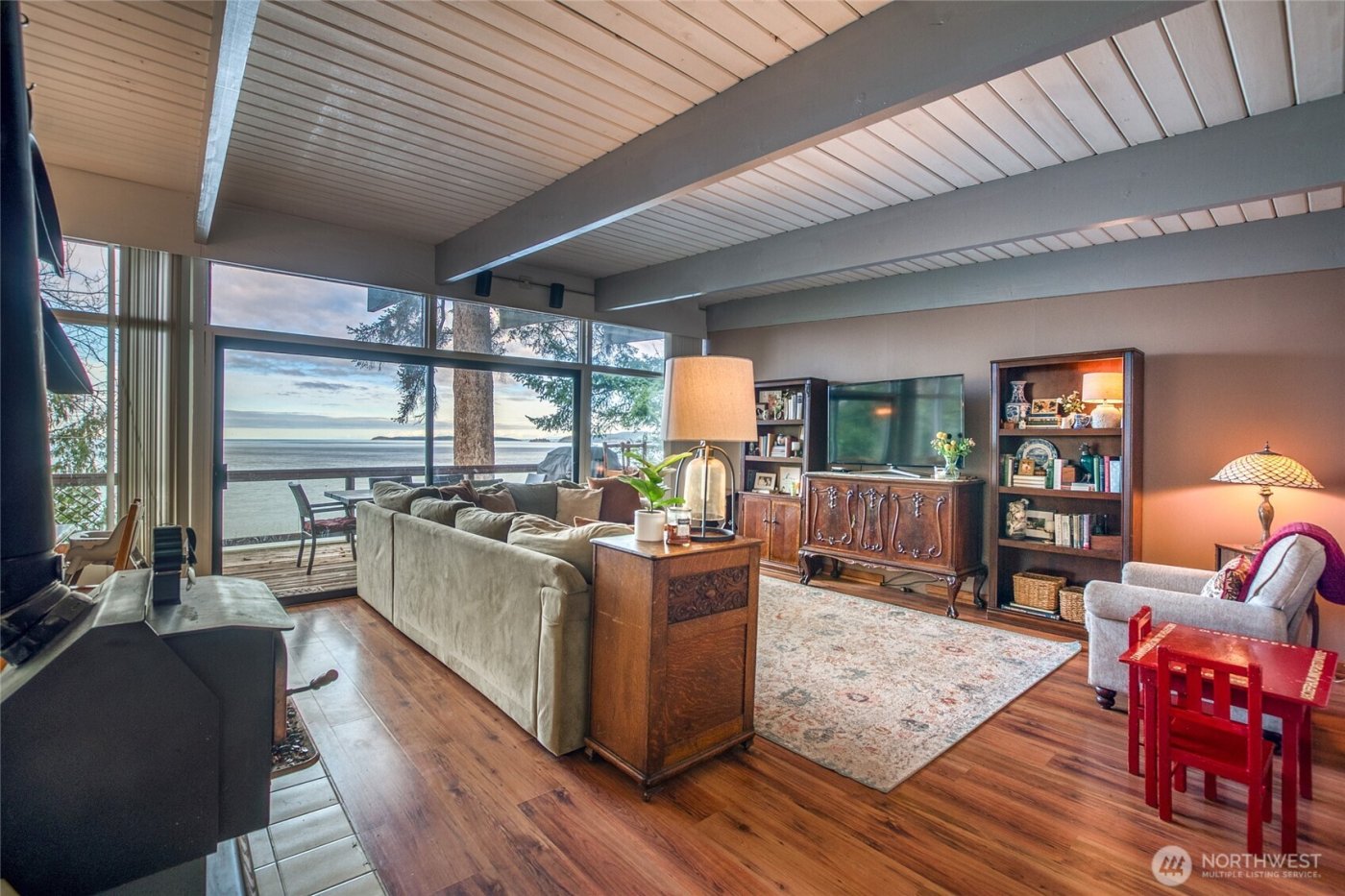 309 Sunset Avenue , Orcas Island, WA 98245-9657