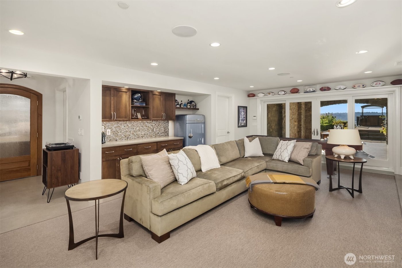 2409 Evergreen Point Road , Medina, WA 98039