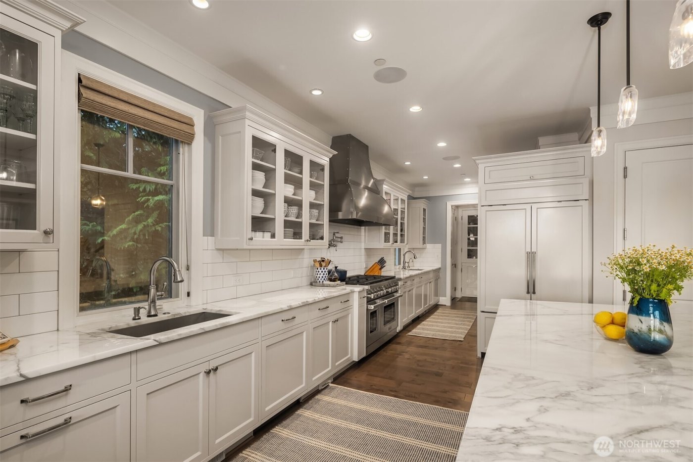 2409 Evergreen Point Road , Medina, WA 98039