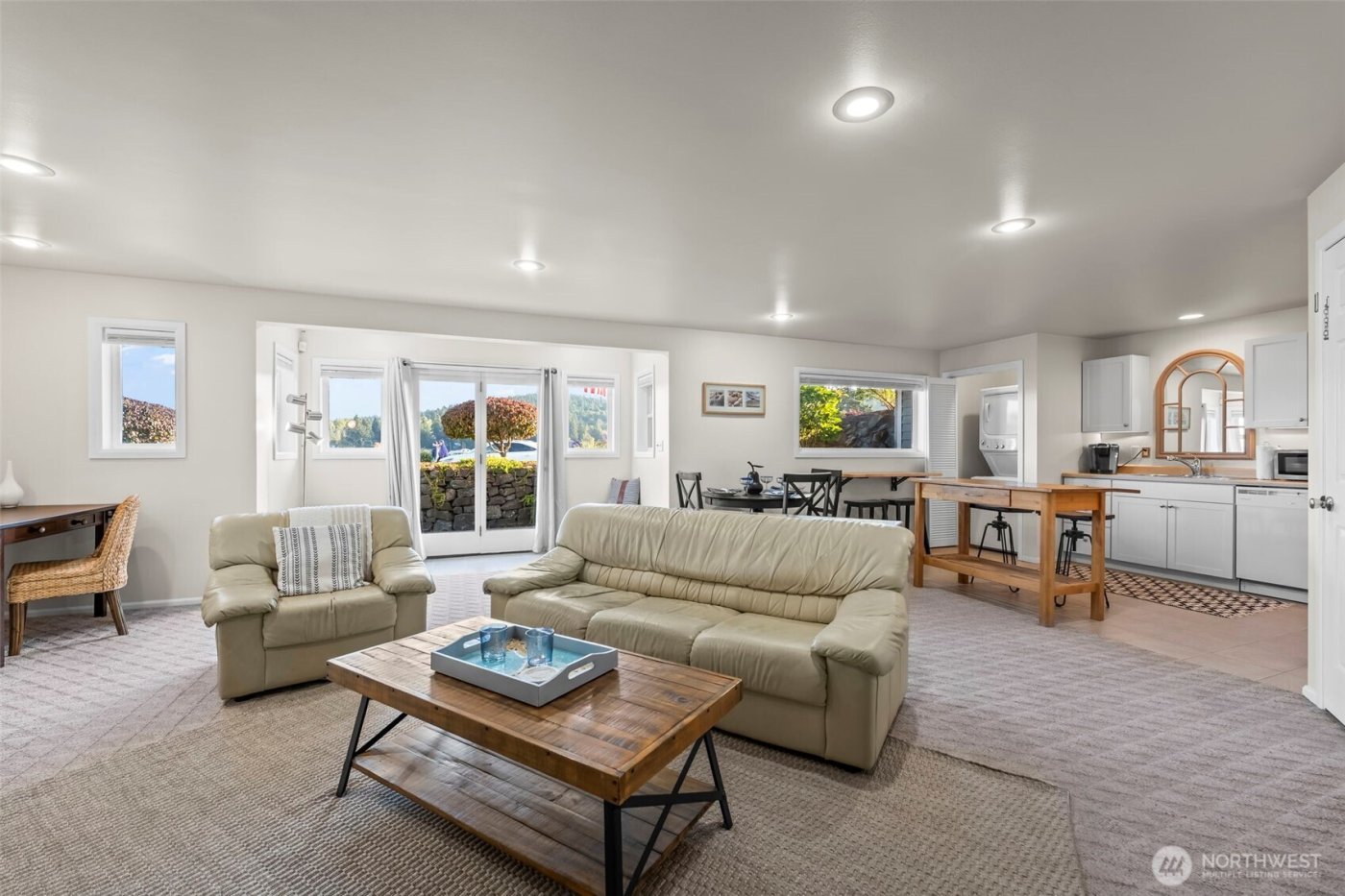 3526 Harborview Drive , Gig Harbor, WA 98332-2128