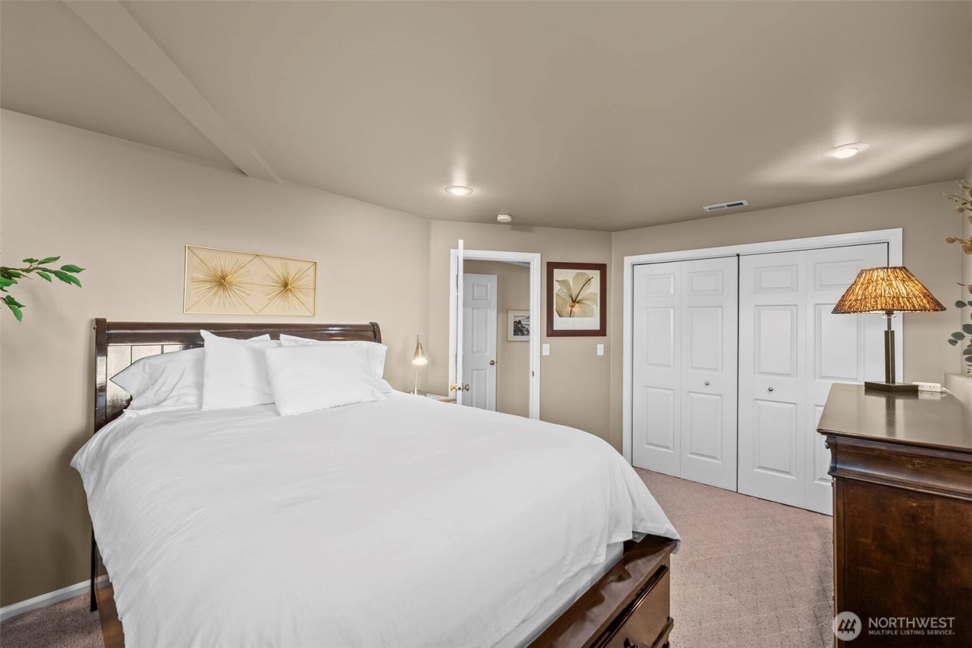 3526 Harborview Drive , Gig Harbor, WA 98332-2128