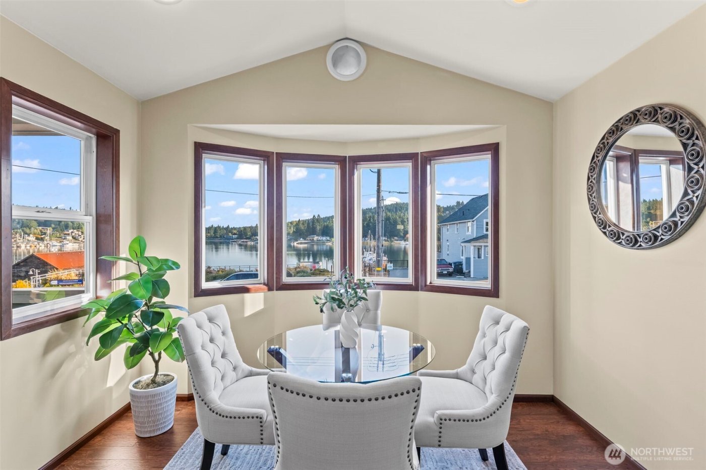 3526 Harborview Drive , Gig Harbor, WA 98332-2128