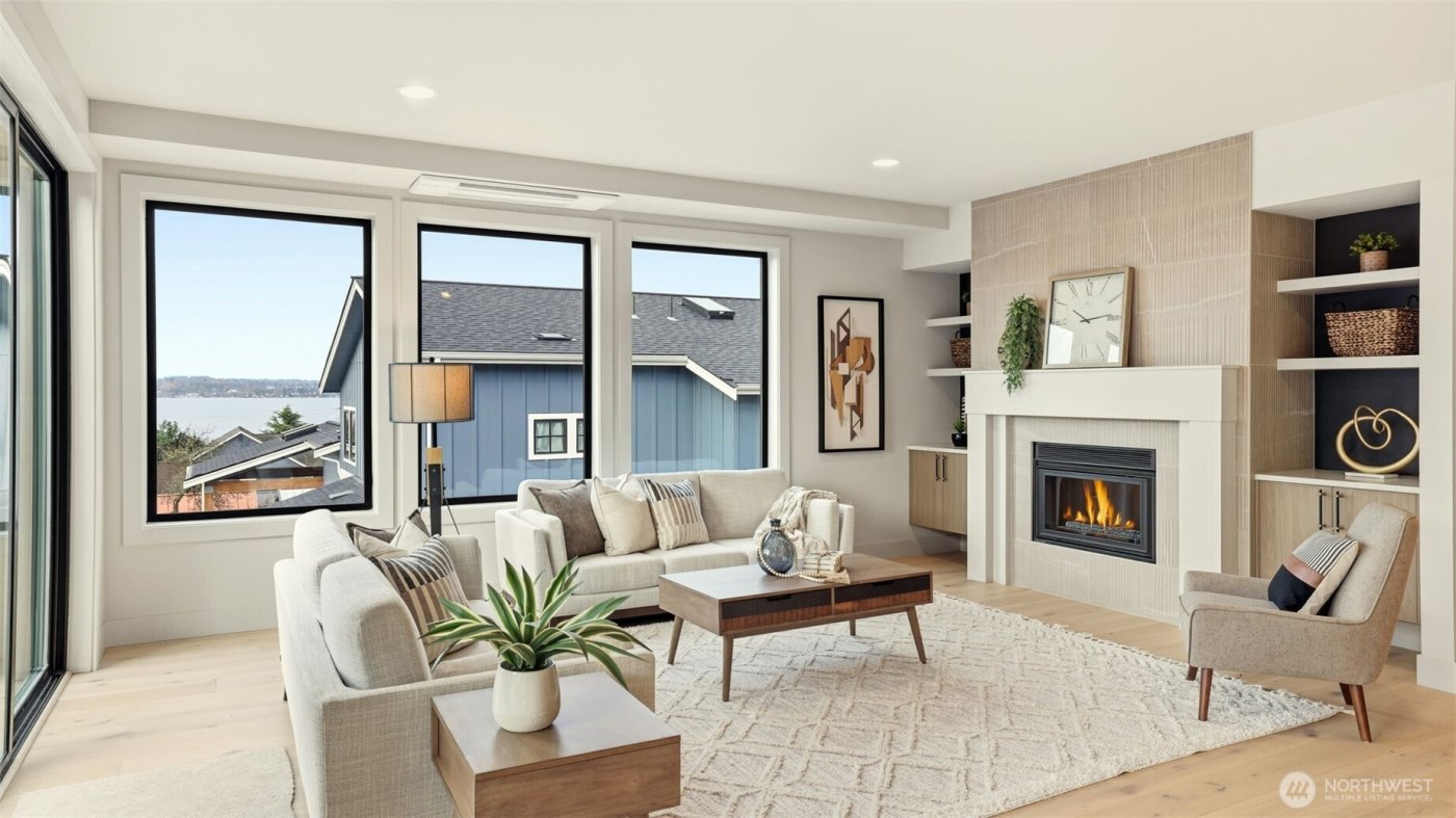 1015 N 35th Street , Renton, WA 98056