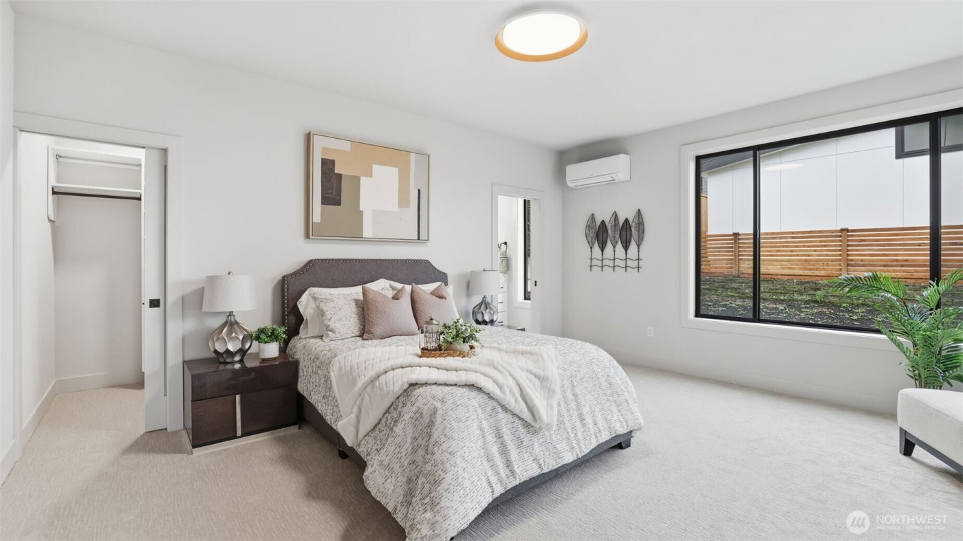 1015 N 35th Street , Renton, WA 98056