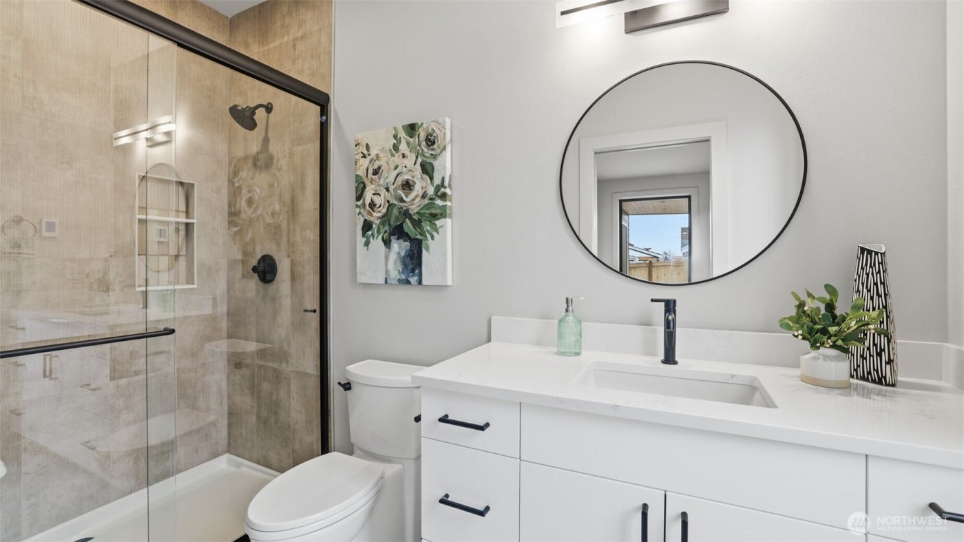 1015 N 35th Street , Renton, WA 98056