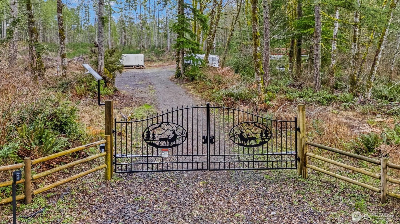 12815 154th Avenue NW, Gig Harbor, WA 98329