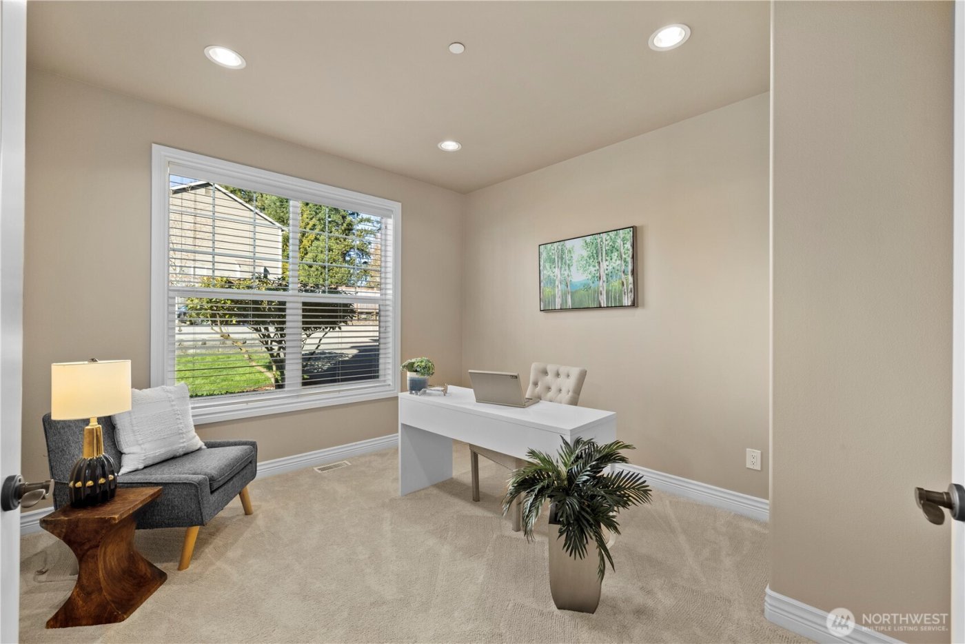 16449 SE 264th Street , Covington, WA 98042-8388