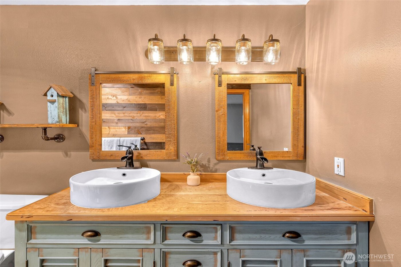 793 Summerset Way , Sedro Woolley, WA 98284