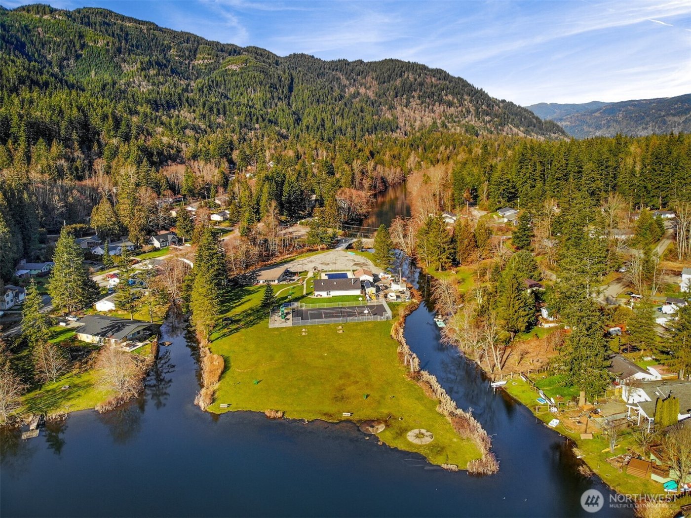 793 Summerset Way , Sedro Woolley, WA 98284