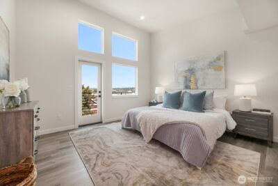 2017 W Bertona , Seattle, WA 98199 - Photo 6