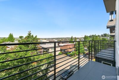 2017 W Bertona , Seattle, WA 98199 - Photo 7