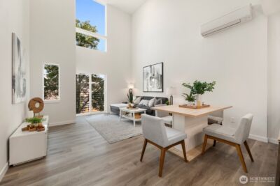 2019 W Bertona , Seattle, WA 98199 - Photo 6