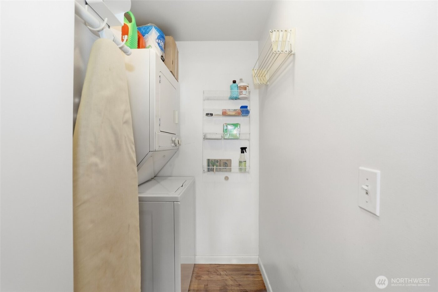 1600 43rd Avenue E #209, Seattle, WA 98112