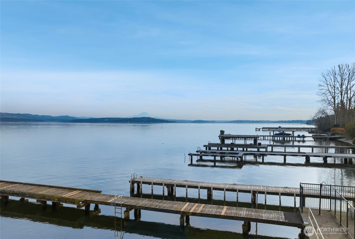 1600 43rd Avenue E #209, Seattle, WA 98112