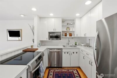 1600 43rd Avenue E #209, Seattle, WA 98112 - Photo 7