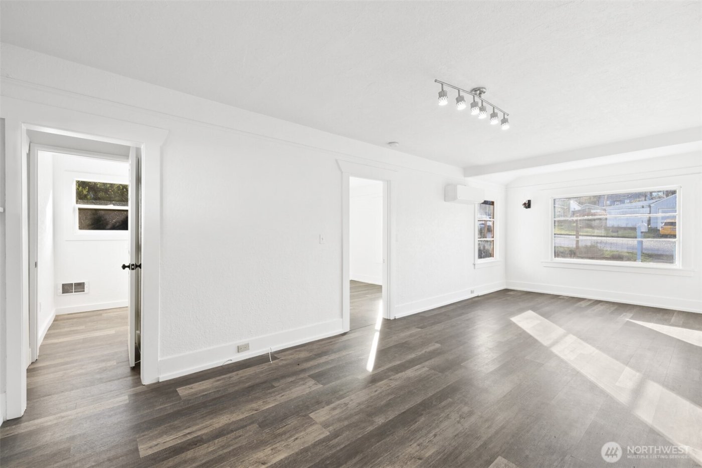 1107 E 6th Street , Port Angeles, WA 98362