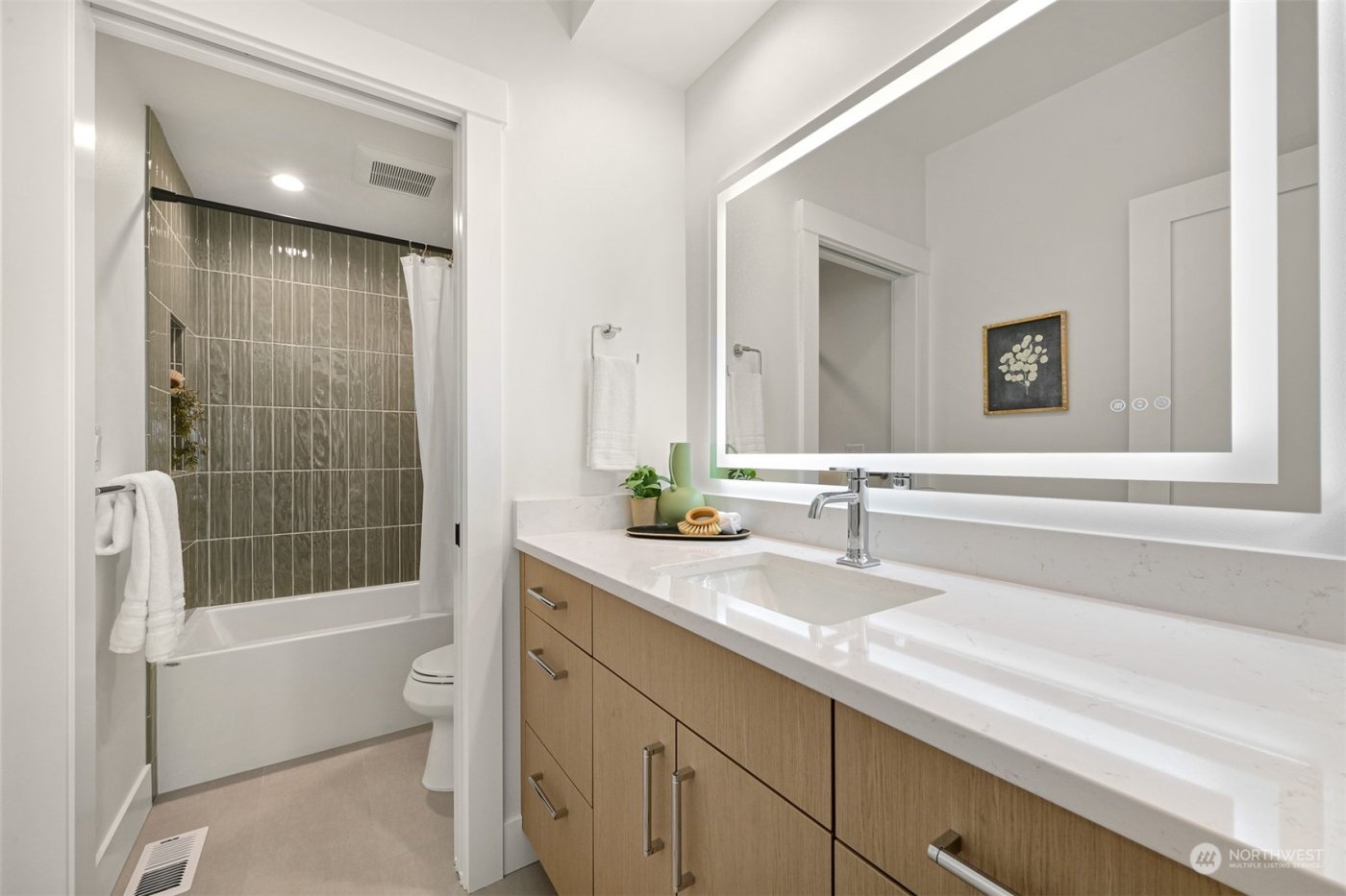 3153 Chandler Parkway , Bellingham, WA 98226