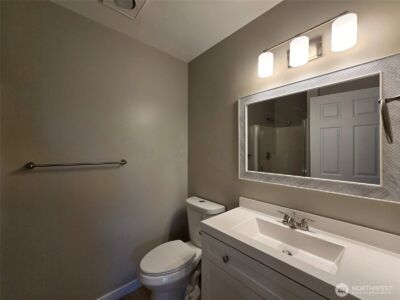 12432 SE 272 Place #B202, Kent, WA 98030 - Photo 15