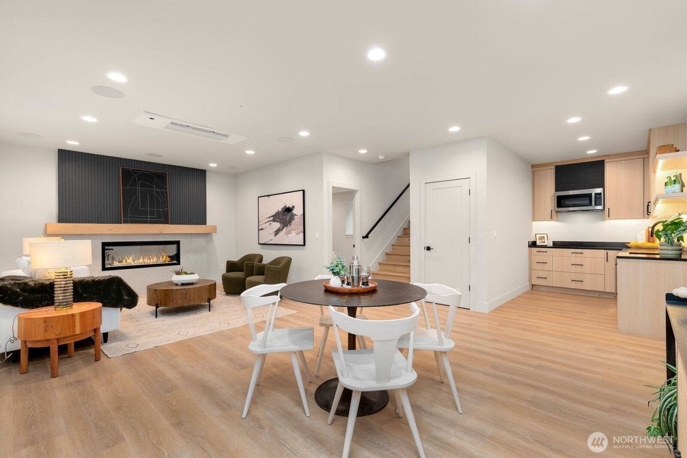 3032 NE Blakeley Street , Seattle, WA 98105