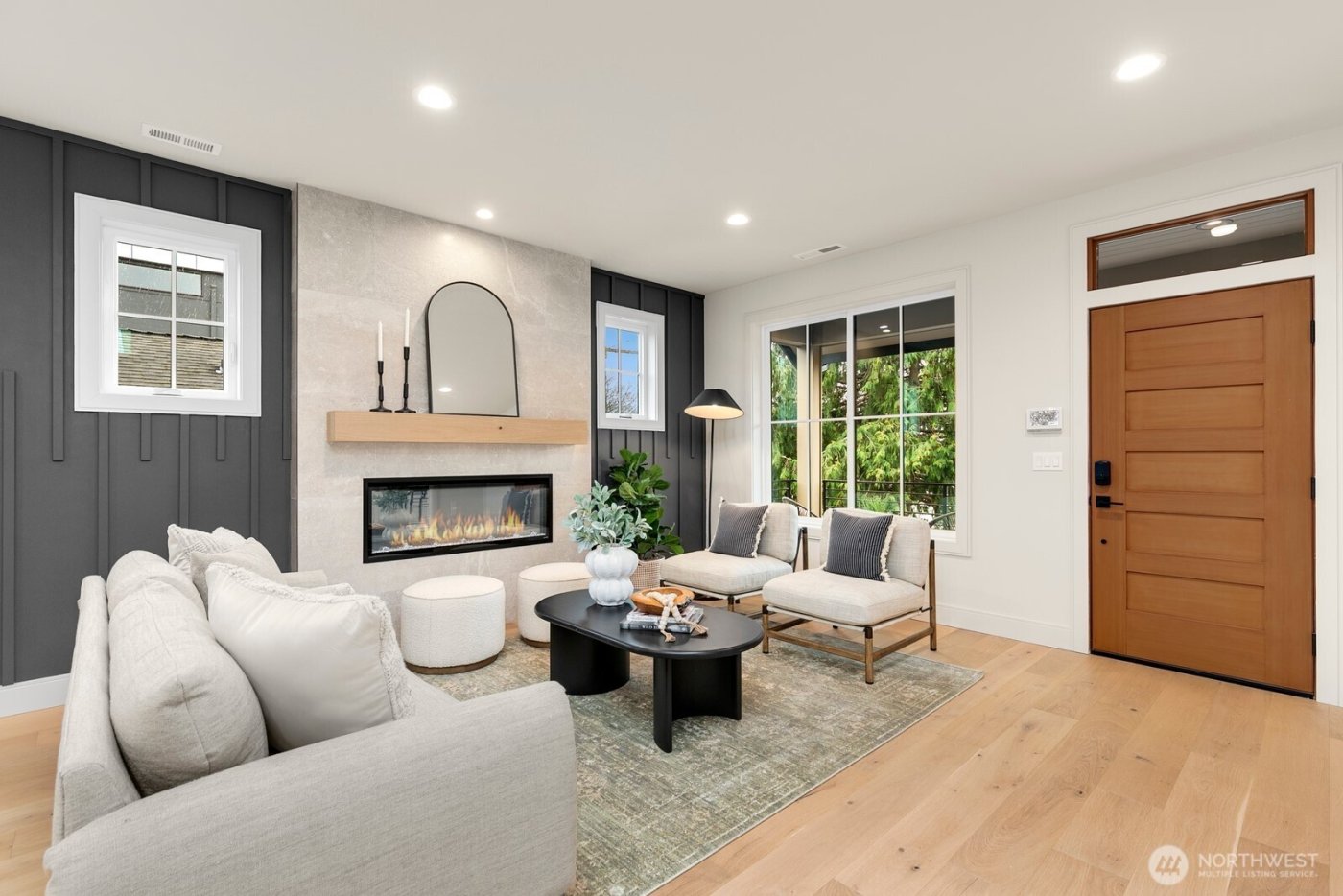 3032 NE Blakeley Street , Seattle, WA 98105