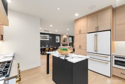 3032 NE Blakeley Street , Seattle, WA 98105 - Photo 8