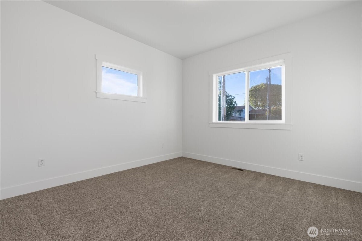6479 Road 3 NE, Moses Lake, WA 98837