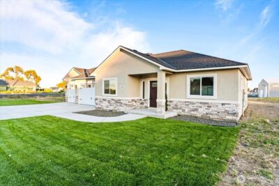 6479 Road 3 NE, Moses Lake, WA 98837 - Photo 3