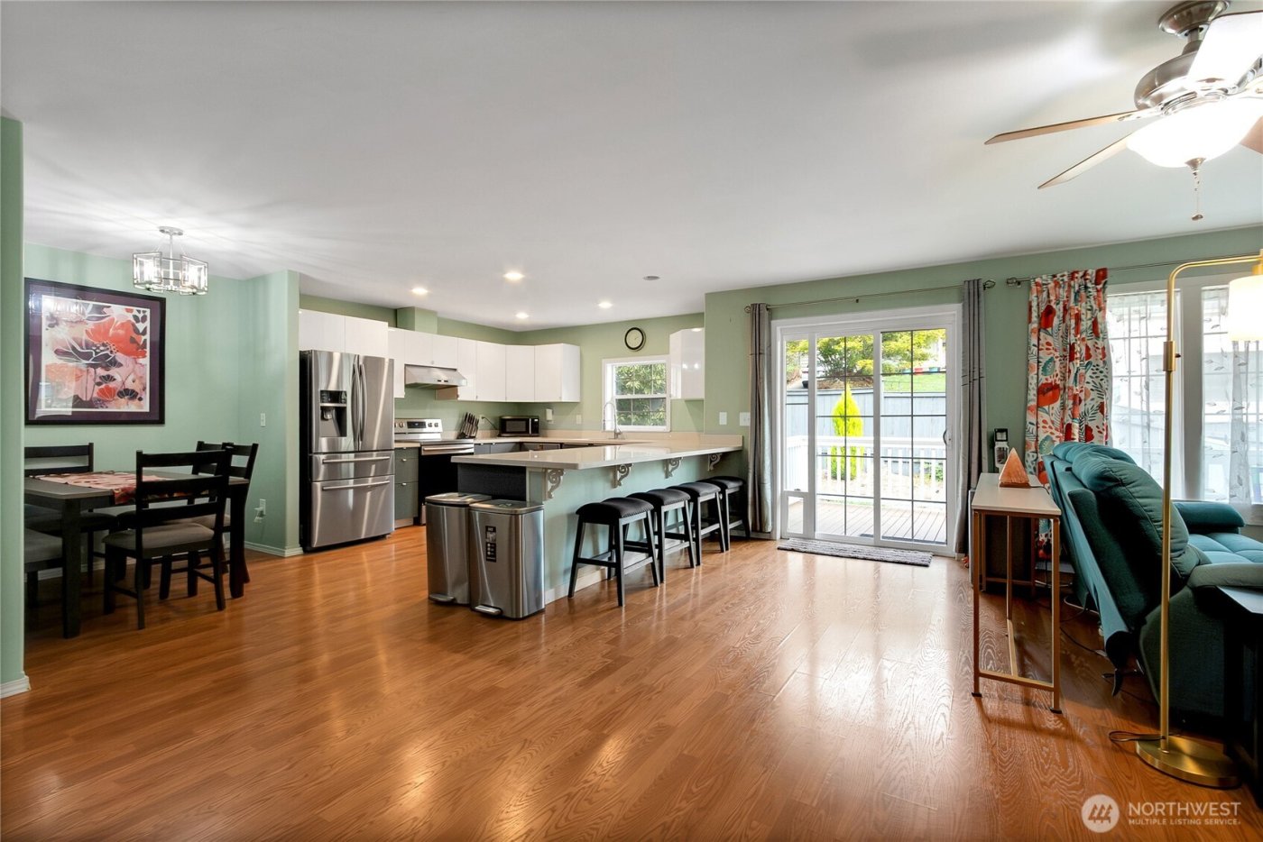 12614 Naomilawn Drive SW, Lakewood, WA 98498