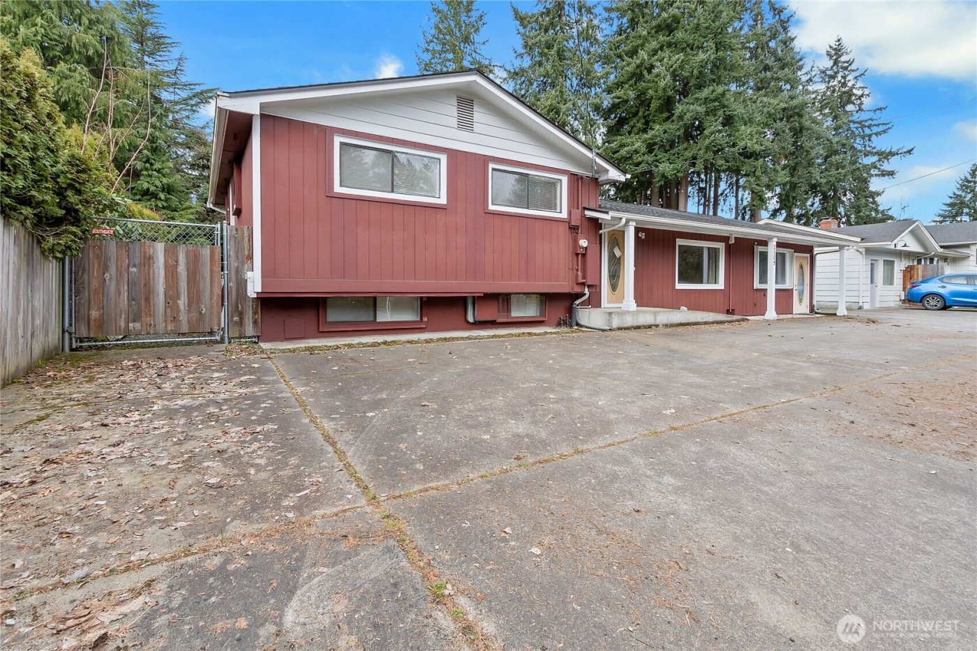 2509 College Street SE, Lacey, WA 98503