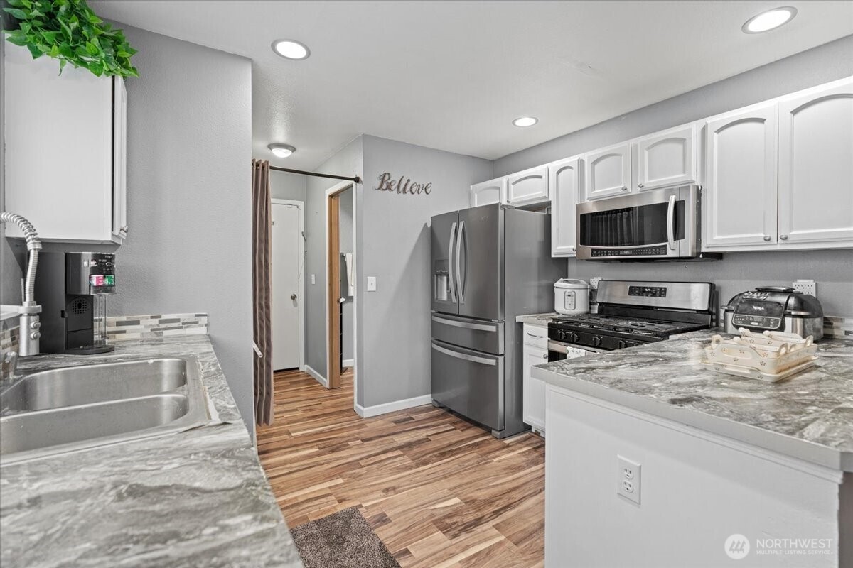 21714 64th Avenue Ct E, Spanaway, WA 98387