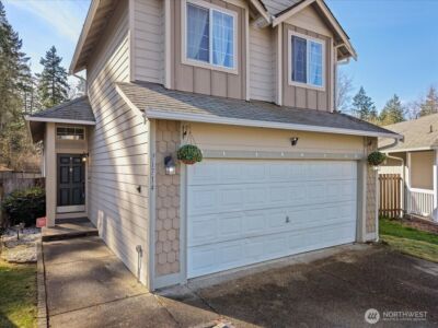 21714 64th Avenue Ct E, Spanaway, WA 98387 - Photo 2